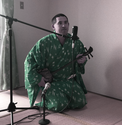Rob Kajiwara - traditional Ryukyu / Okinawan music performance on sanshin