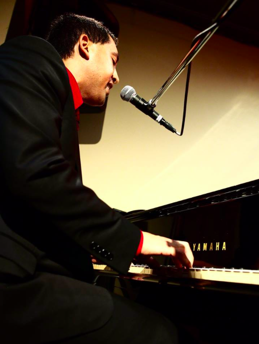 Rob Kajiwara piano singer-songwriter music artist